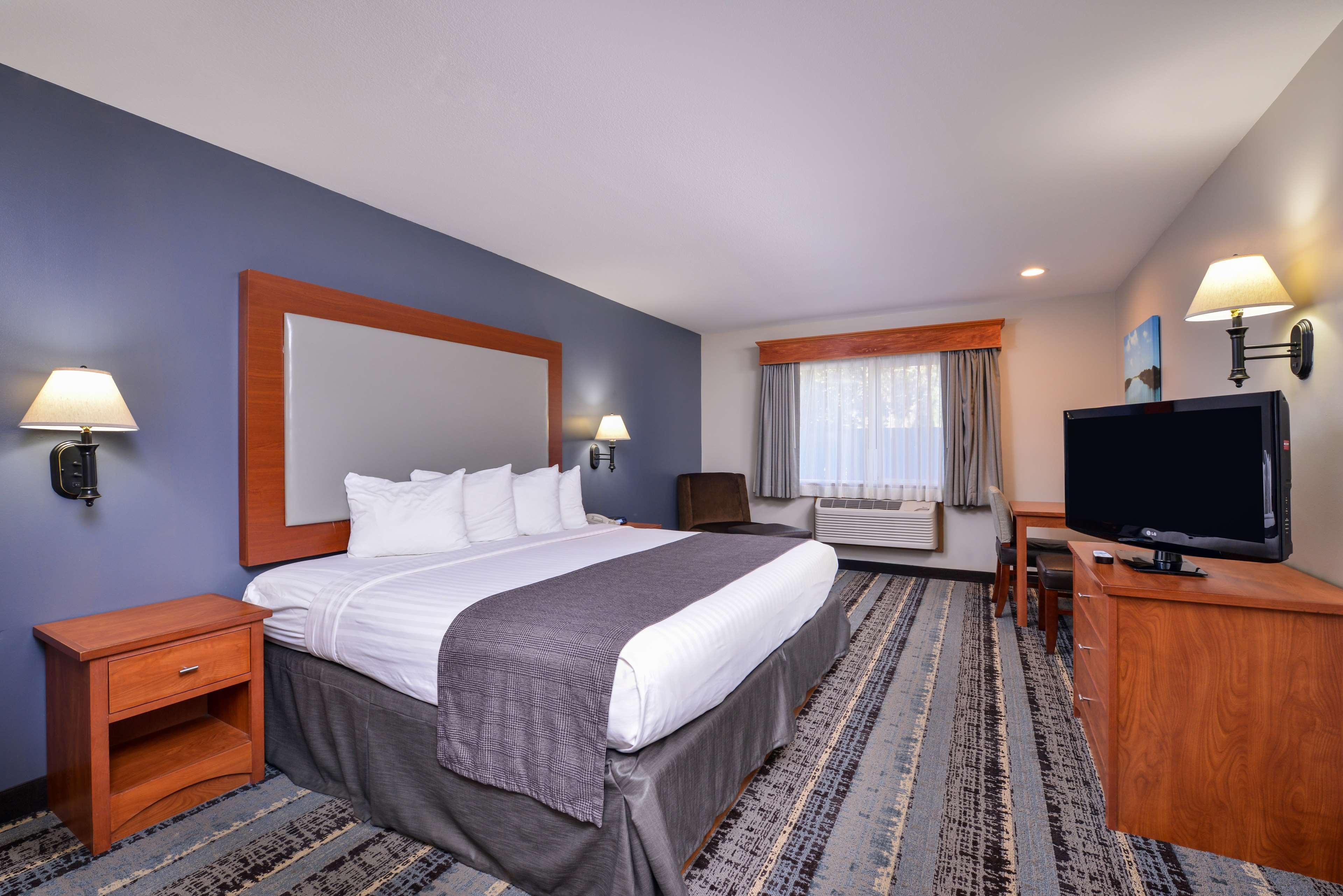 Best Western Newberg Inn Exterior photo