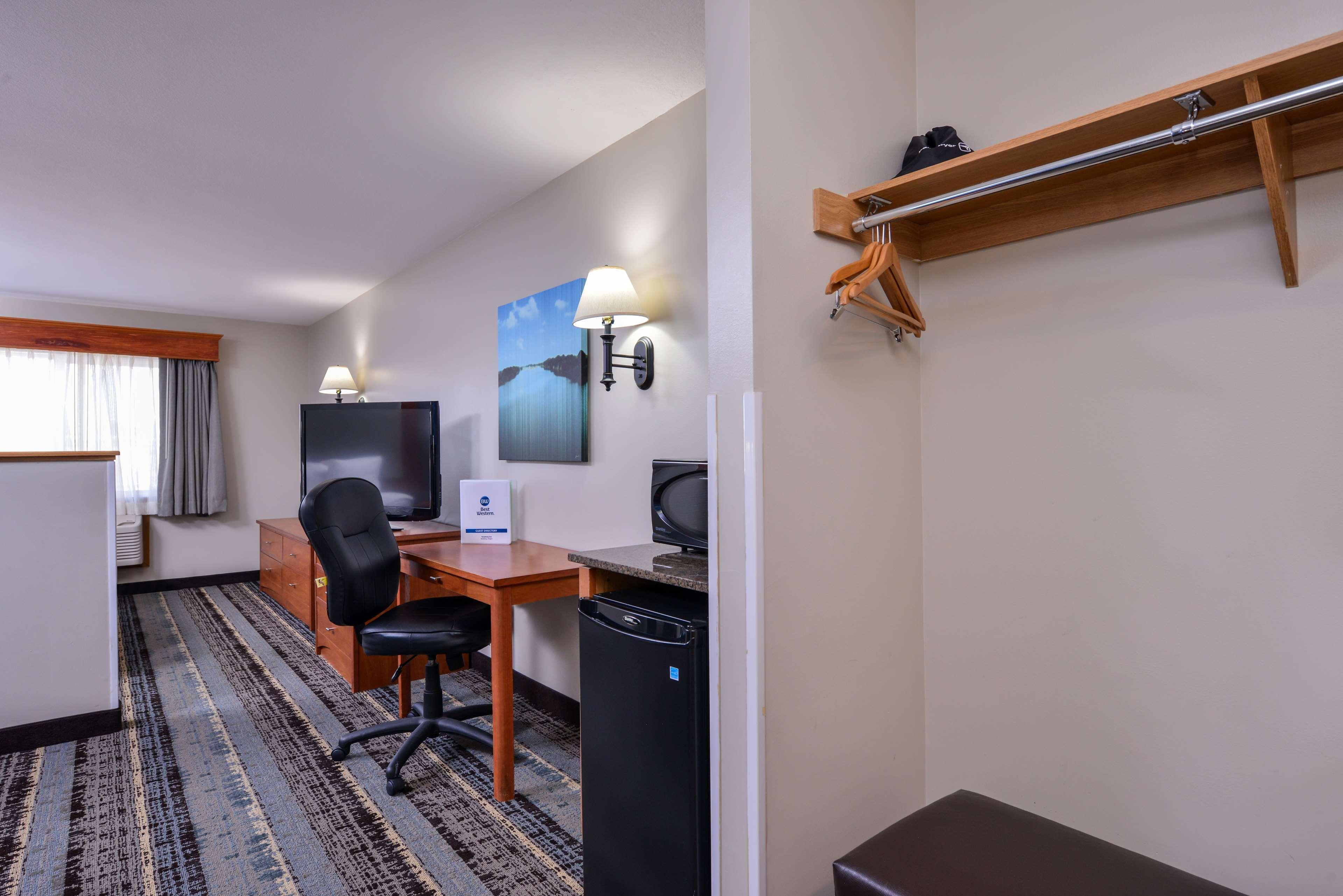 Best Western Newberg Inn Exterior photo