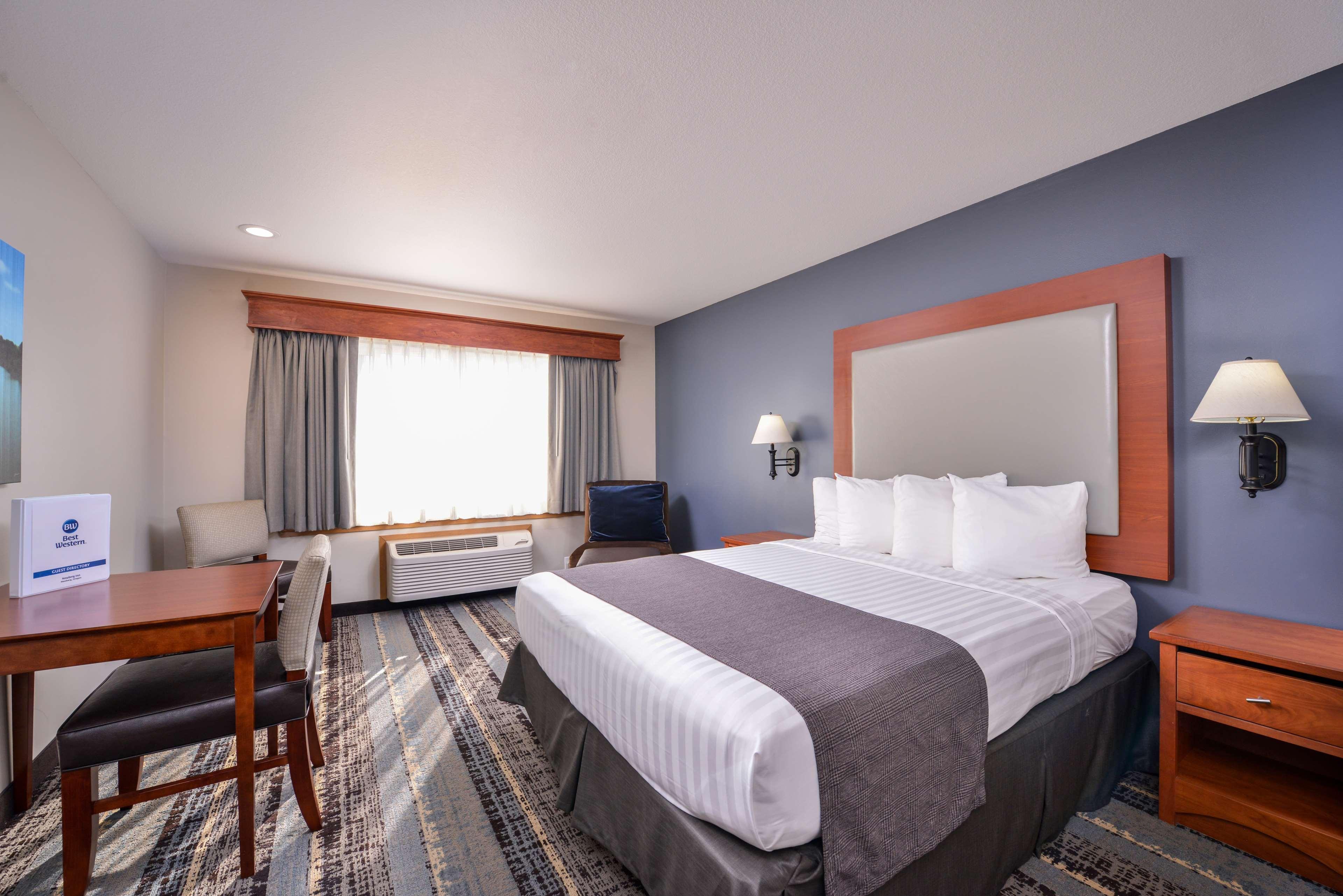 Best Western Newberg Inn Exterior photo