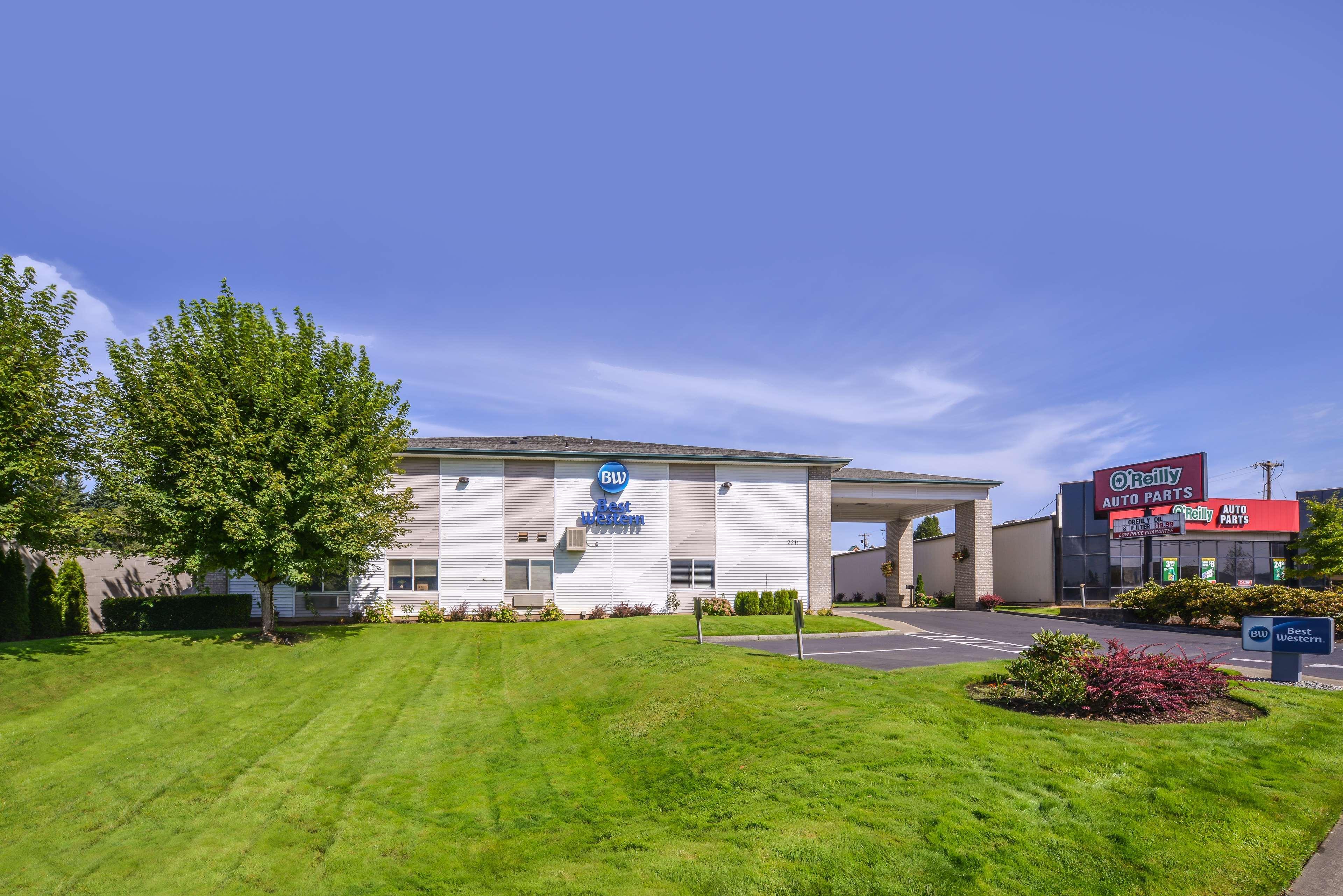 Best Western Newberg Inn Exterior photo