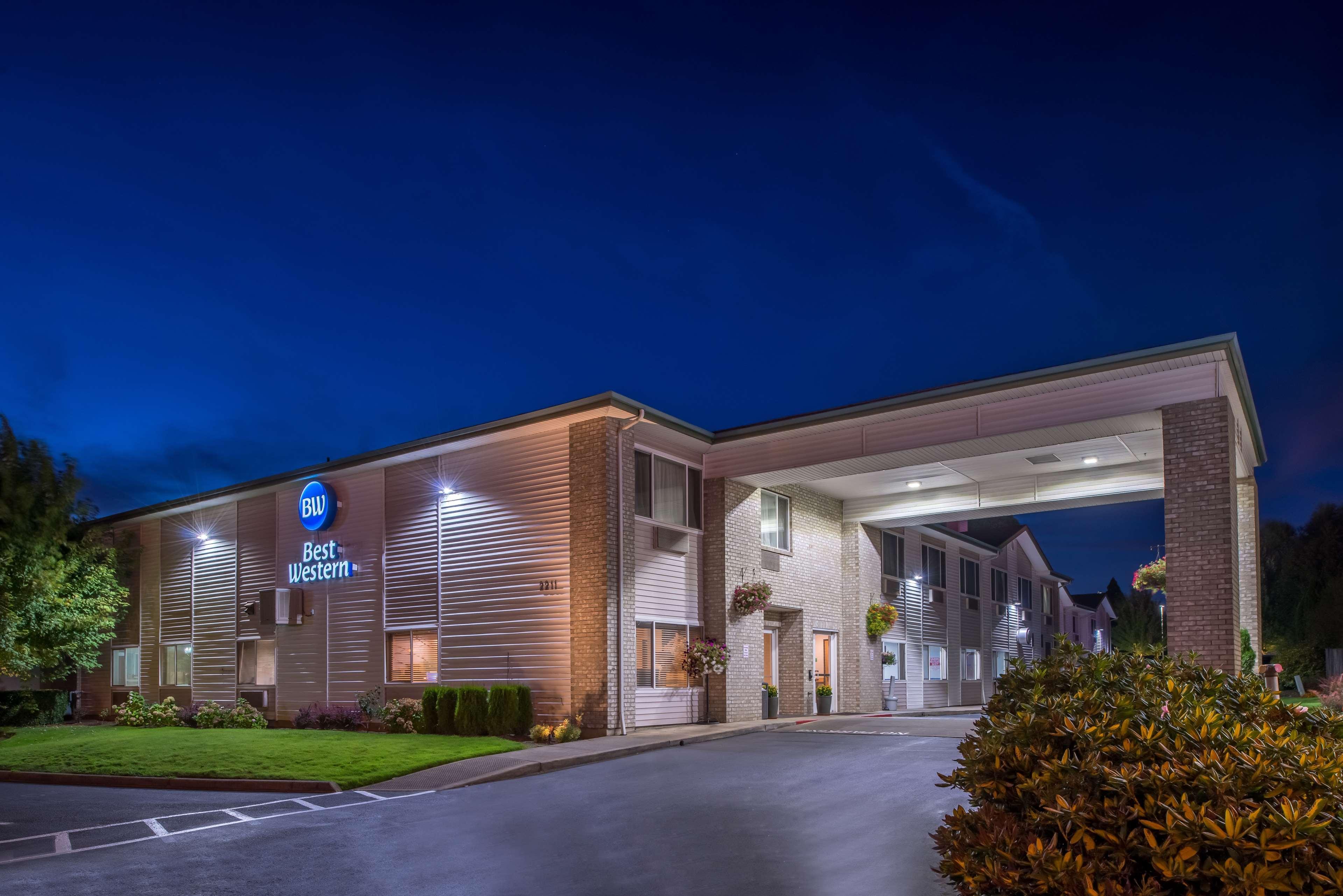 Best Western Newberg Inn Exterior photo