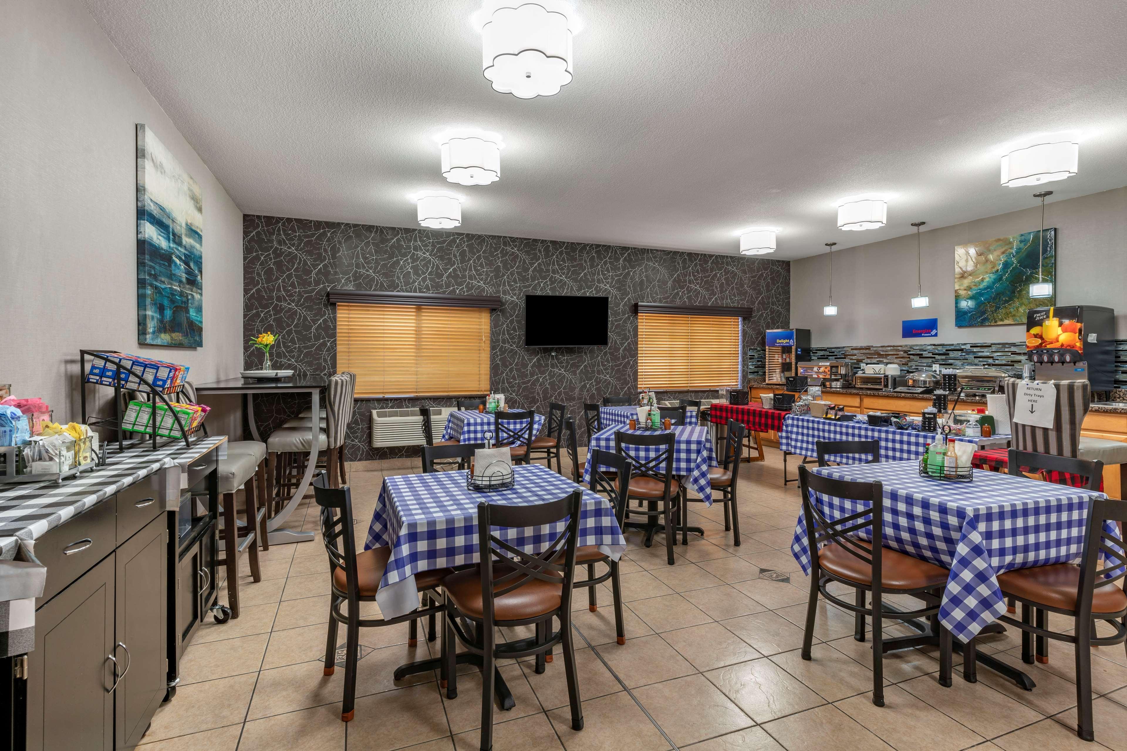 Best Western Newberg Inn Exterior photo