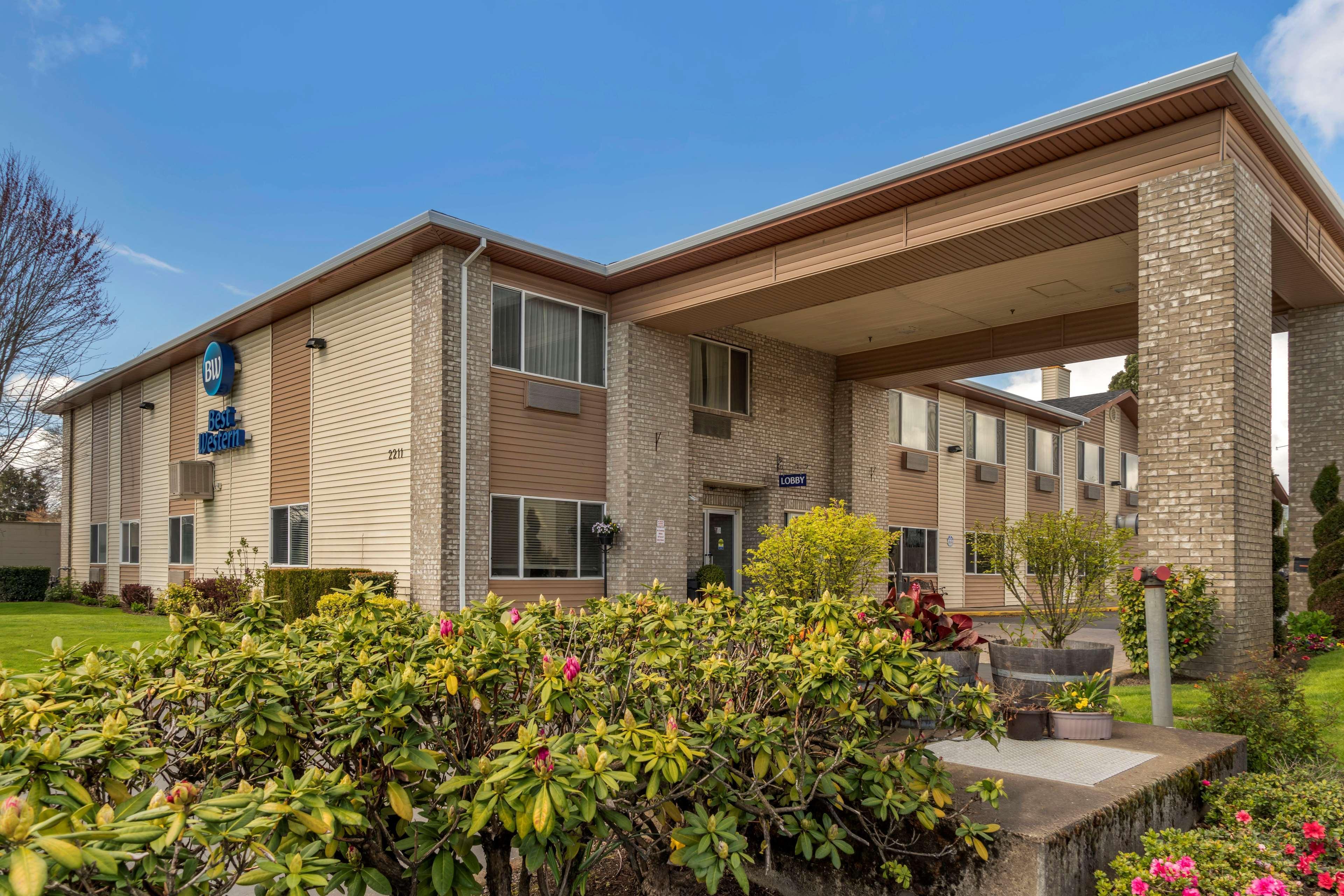 Best Western Newberg Inn Exterior photo
